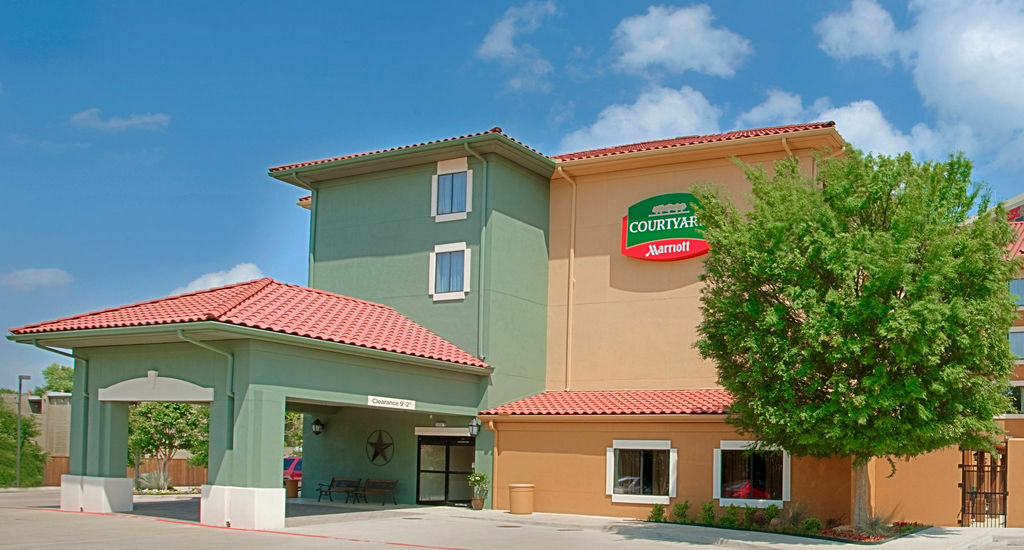Courtyard Fort Worth I-30 West Near Nas Jrb Екстер'єр фото